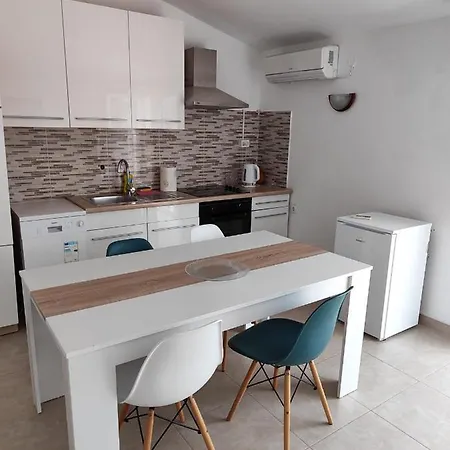 Apartments Radic Rogoznica  Exterior photo
